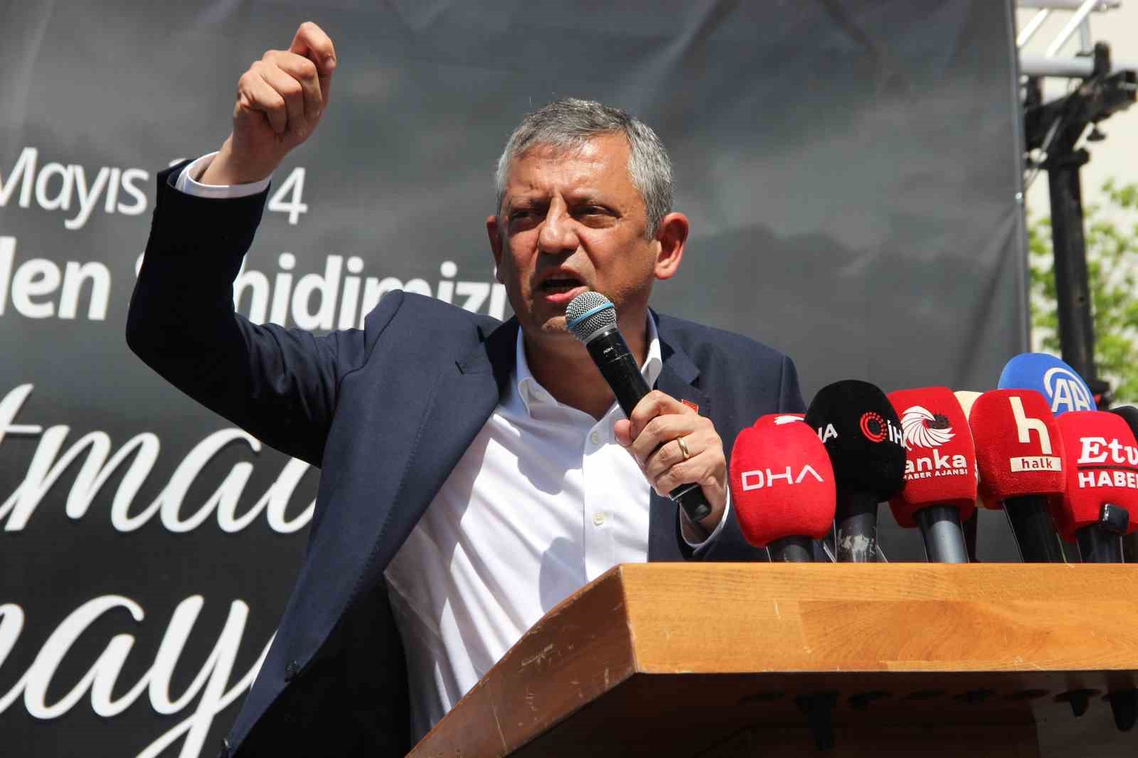 CHP Genel Başkanı Özgür Özel, Soma maden faciasının 12’nci yılı anma programına katıldı