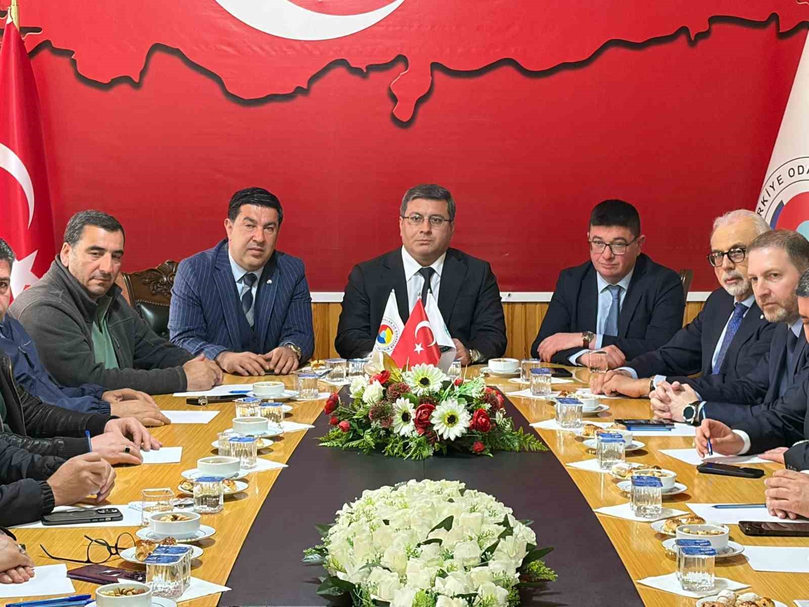 Kars TSO’da kritik zirve: Gündemde yatırım, ticaret ve Kars-Bakü uçuşları vardı