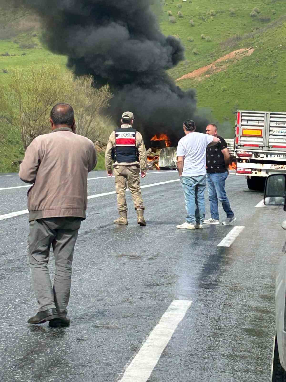 Bitlis-Van karayolundaki feci kazada hayatını kaybedenlerin isimleri belli oldu