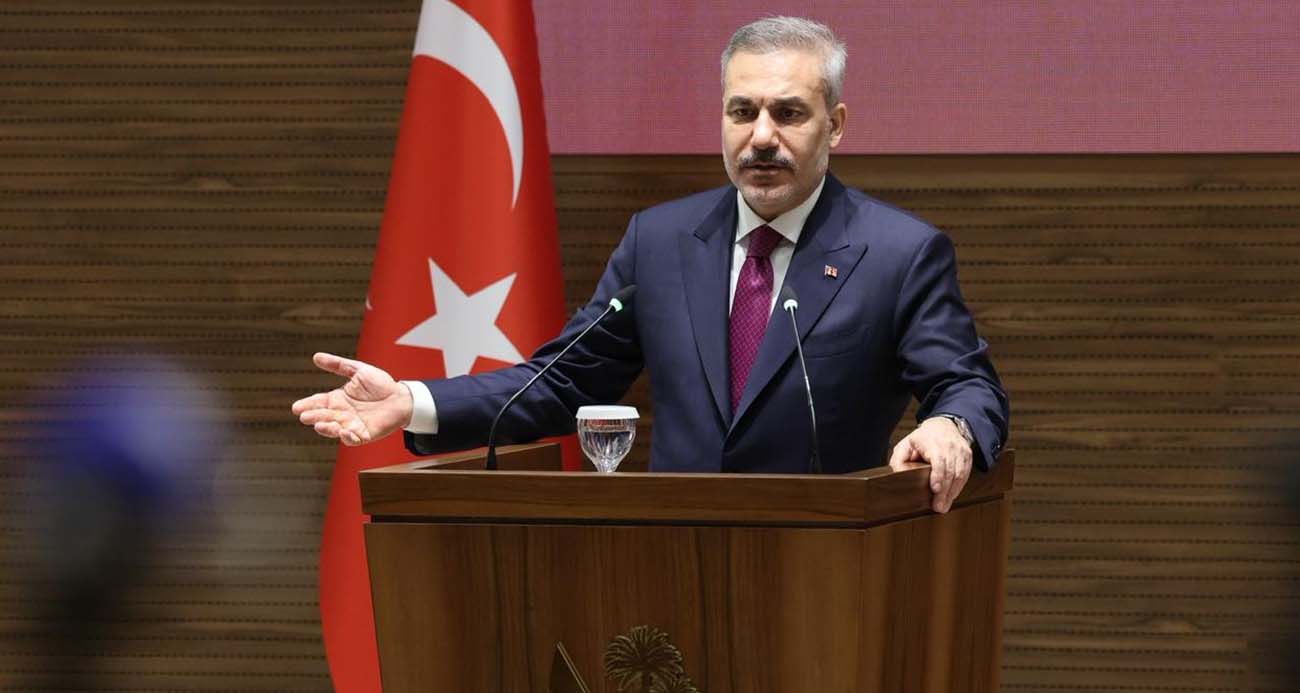 Bakan Fidan Katar'da