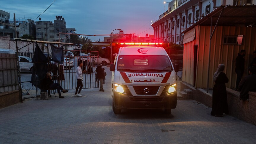 İsrail'in Gazze'ye saldırıları ve mühimmat patlaması sonucu 16 Filistinli yaralandı