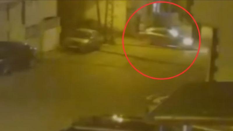 Hatay'da otomobil ile motosikletin çarpışması kamerada