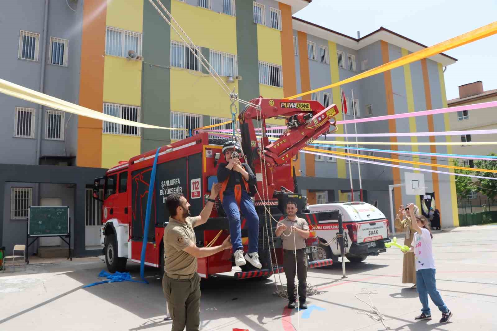 Arama kurtarma ekibinden sıra dışı etkinlik