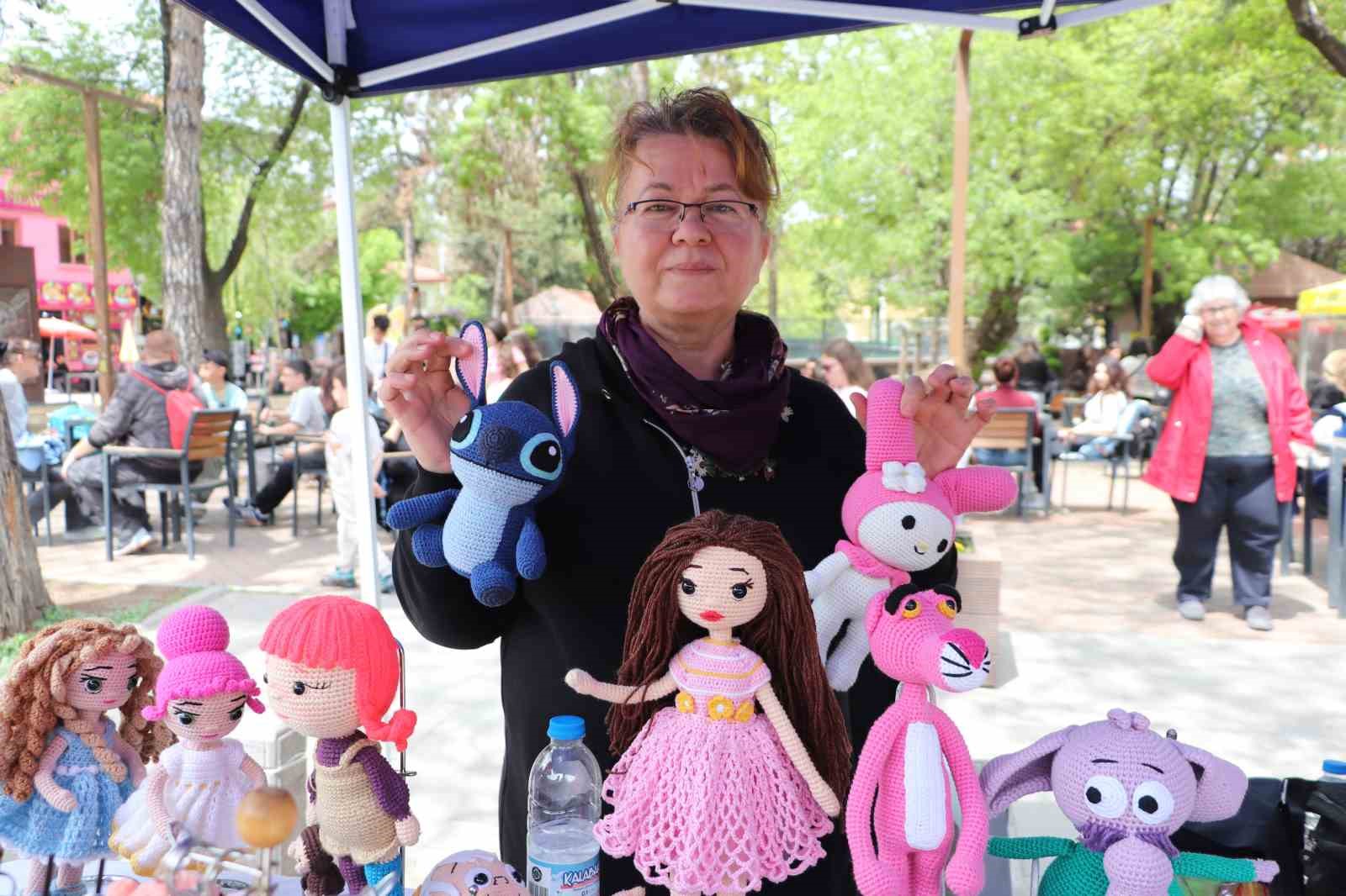 El emeği oyuncak: "Hem doğal, hem yıkanabilir"