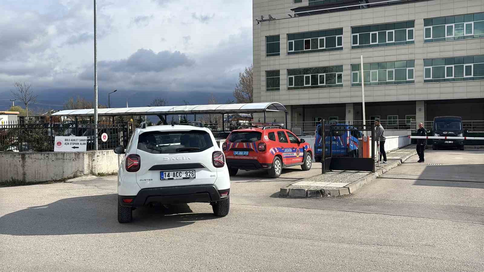 Bolu Belediyesine yönelik "nitelikli dolandırıcılık" soruşturmasında 2 tahliye