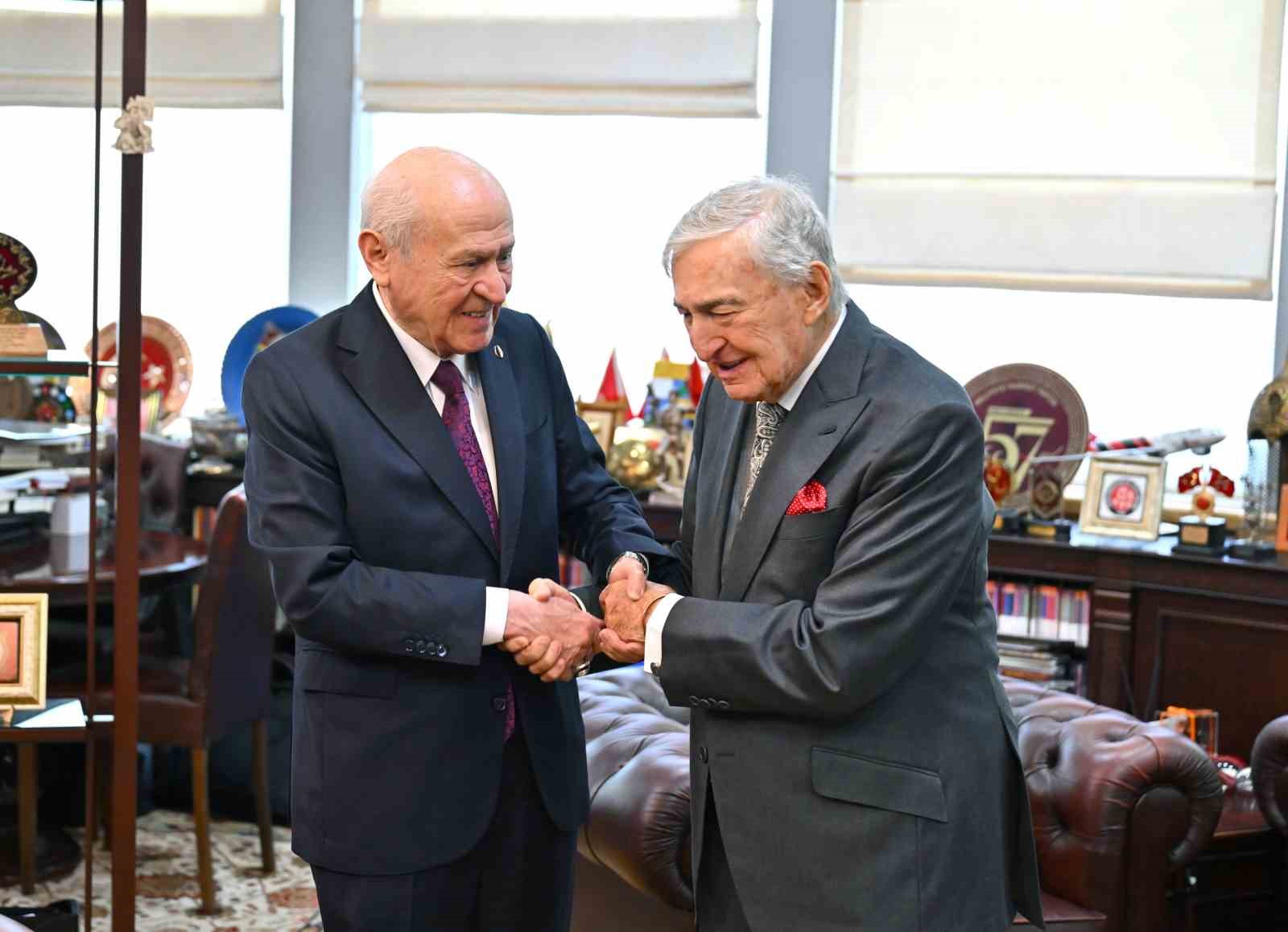 MHP Genel Başkanı Bahçeli, Rahmi Koç ve Ali Koç’u kabul etti