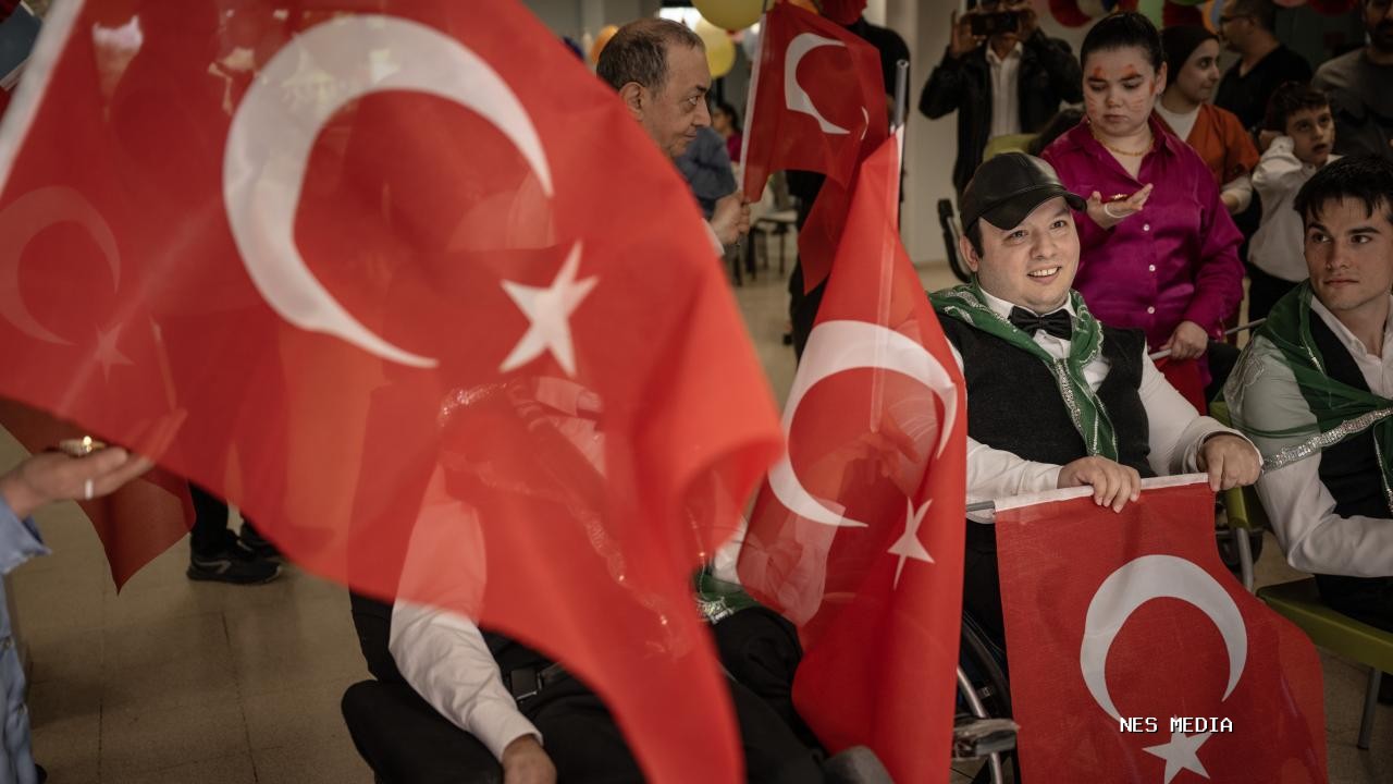 Devlet korumasındaki 3 engellinin askerlik hayali gerçek oldu