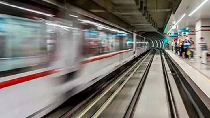 Metro seferleri normale döndü