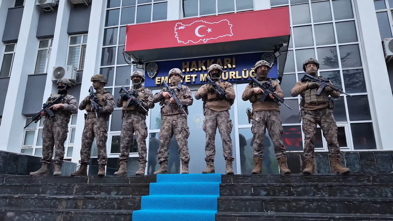 Hakkari ve Van’da tefecilik operasyonu: 4 tutuklama