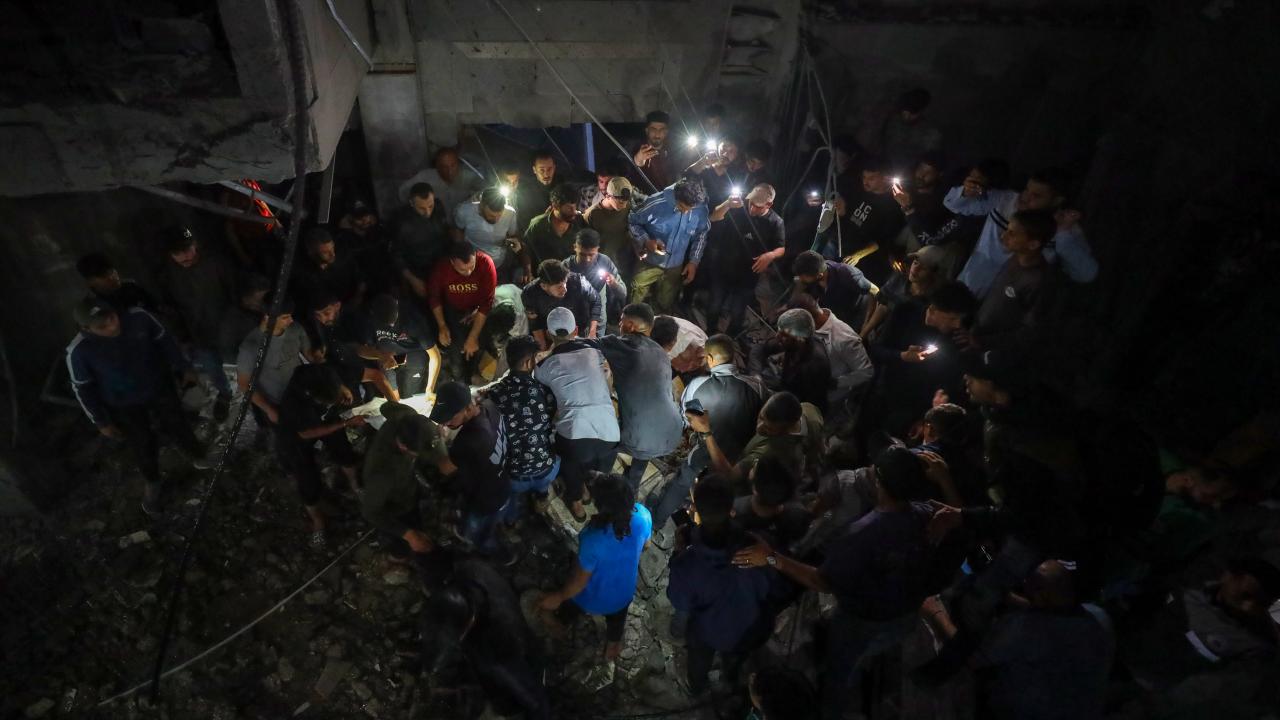 Katil İsrail ateşkese rağmen yine Gazze'ye saldırdı: En az 7 Filistinli hayatını kaybetti
