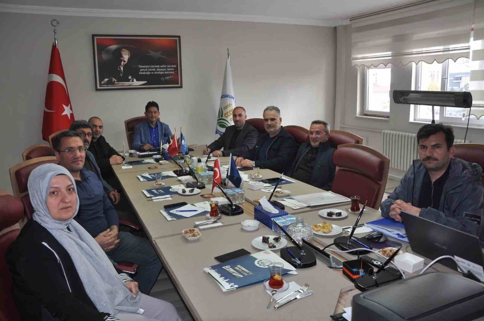 Yeni borsa binası ve iş merkezi kompleksi için ilk resmi adım atıldı