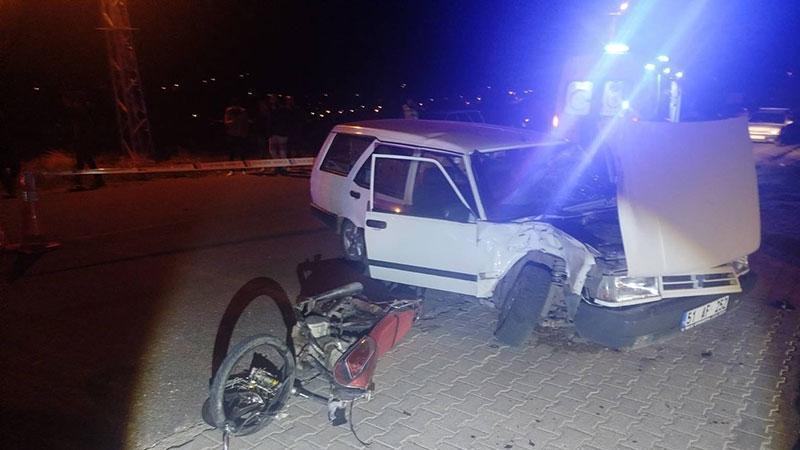 Niğde’de otomobil ile motosiklet çarpıştı; 1 ölü, 1 yaralıNiğde’de otomobil ile motosikletin çarpıştığı kazada 1 kişi öldü, 1 kişi yaralandı.