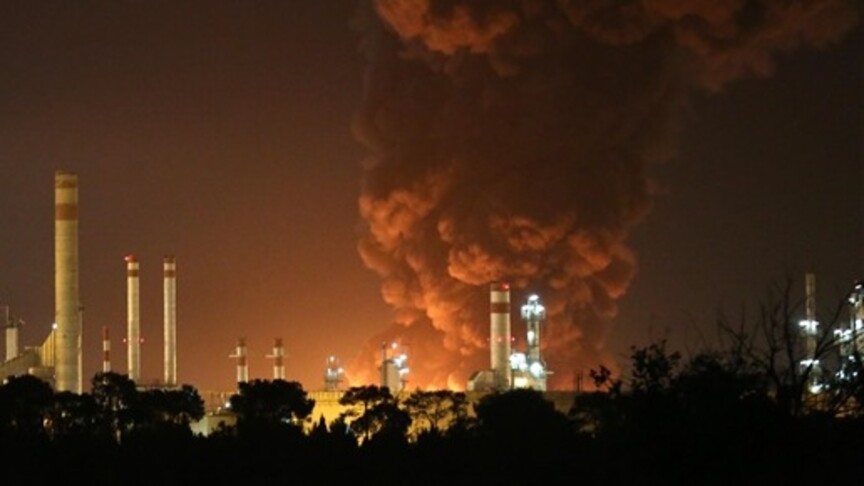 Birleşik Arap Emirlikleri: Barakah Nükleer Enerji Santrali yakınına düzenlenen İHA saldırısı sonucu yangın çıktı