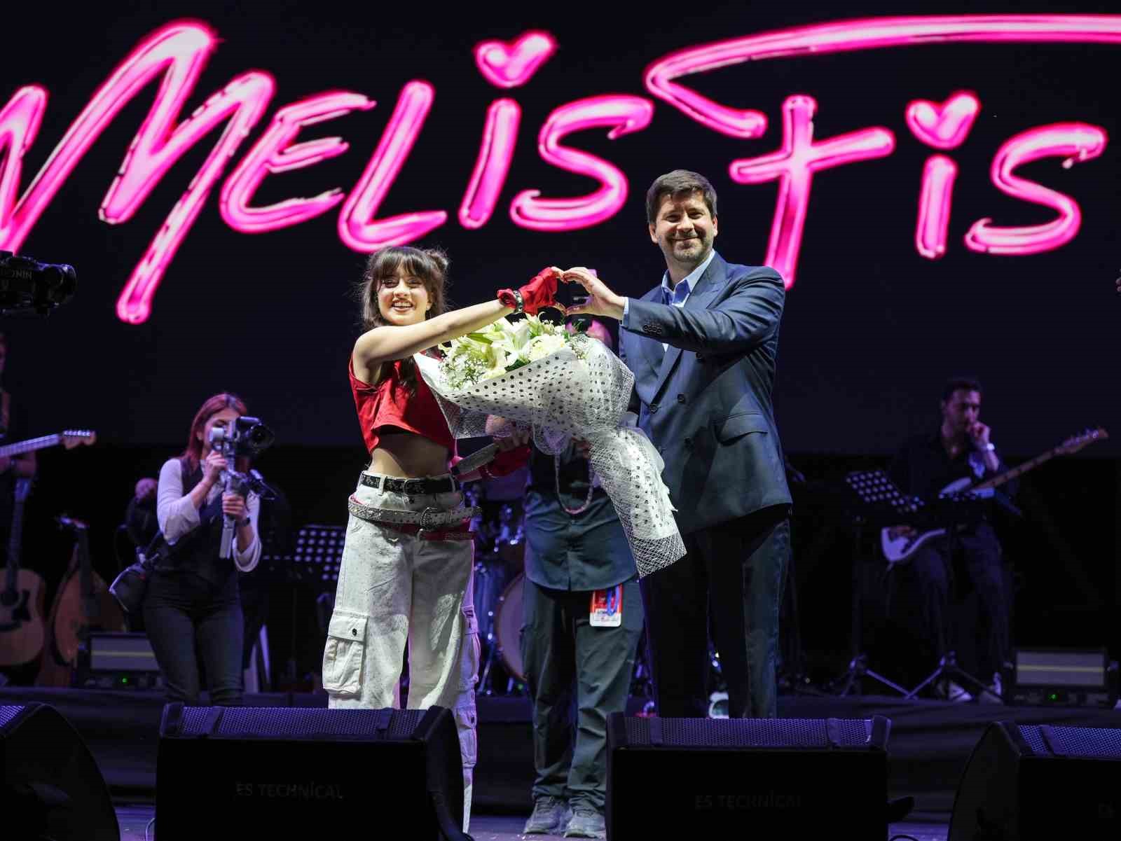 Tarsus’ta Çocuk ve Gençlik Festivali coşkuyla başladı