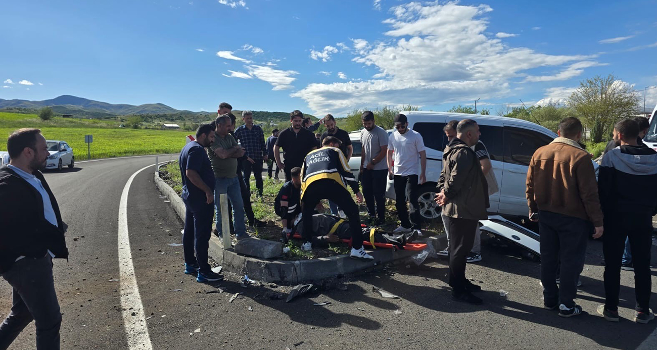 Bingöl’de trafik kazası: 4 yaralı