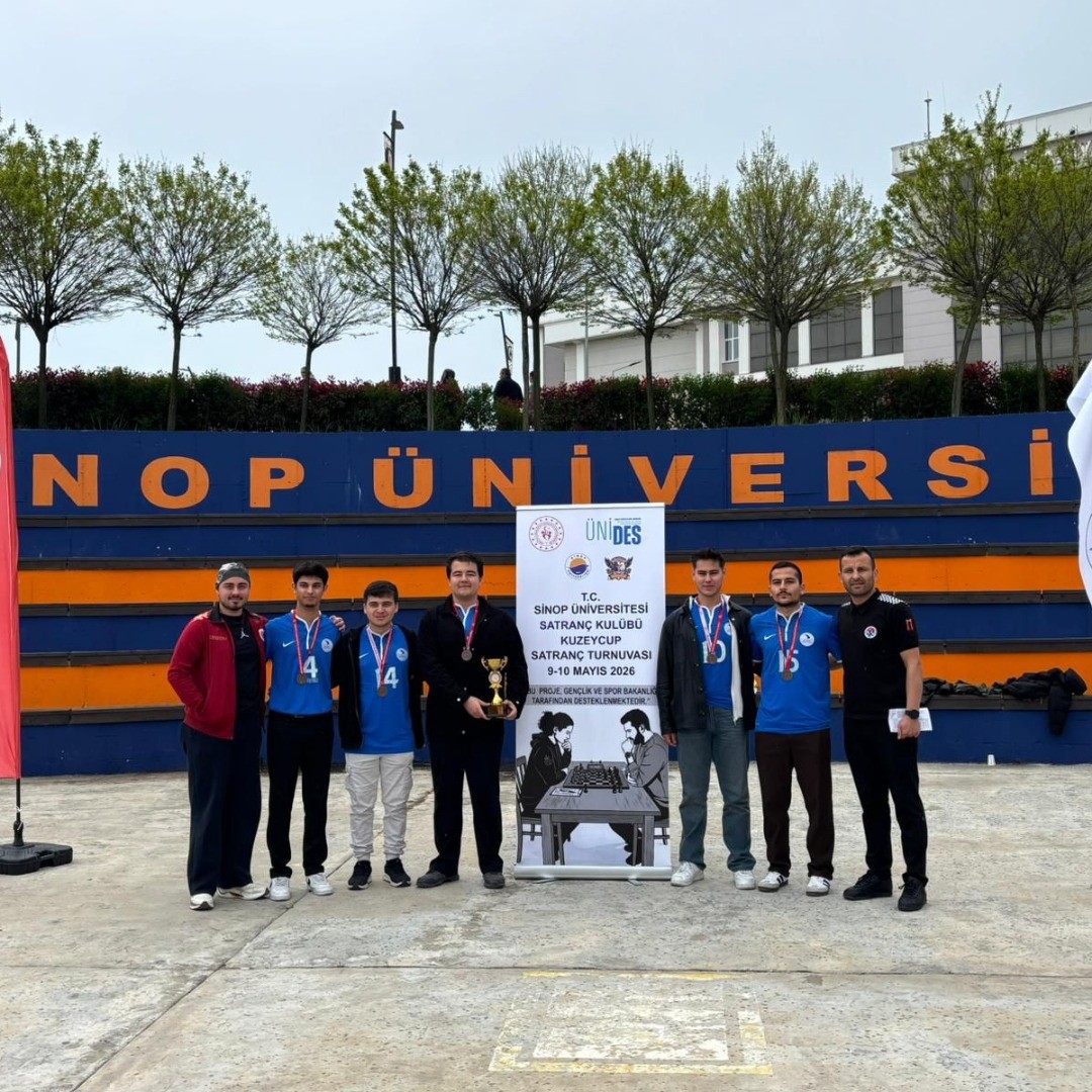 Düzce Üniversitesi Satranç Topluluğu’ndan KuzeyCup’ta 4. oldu