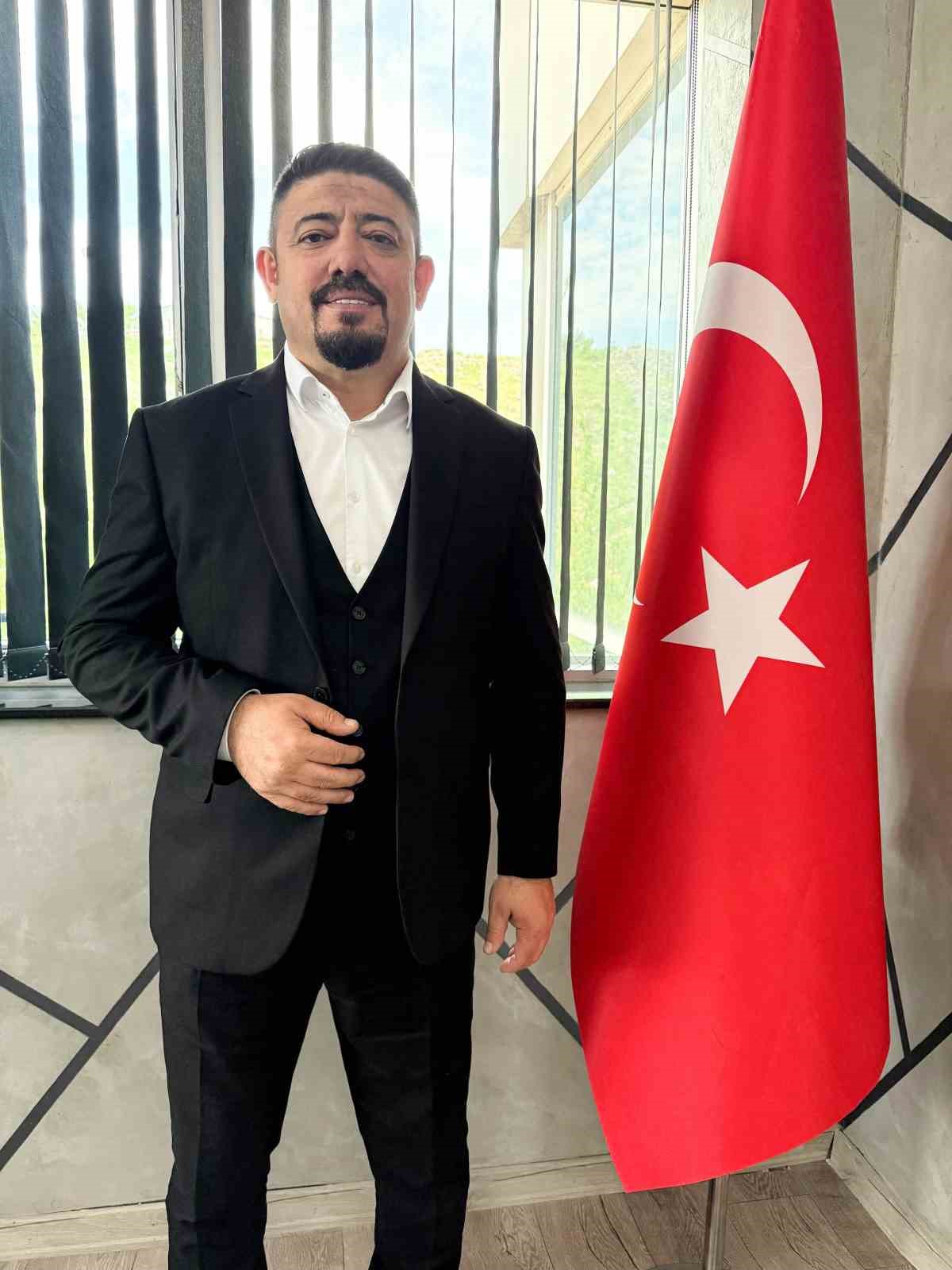 Başkan Erkan: "Güçlü Türkiye’nin temeli gençlerdir"