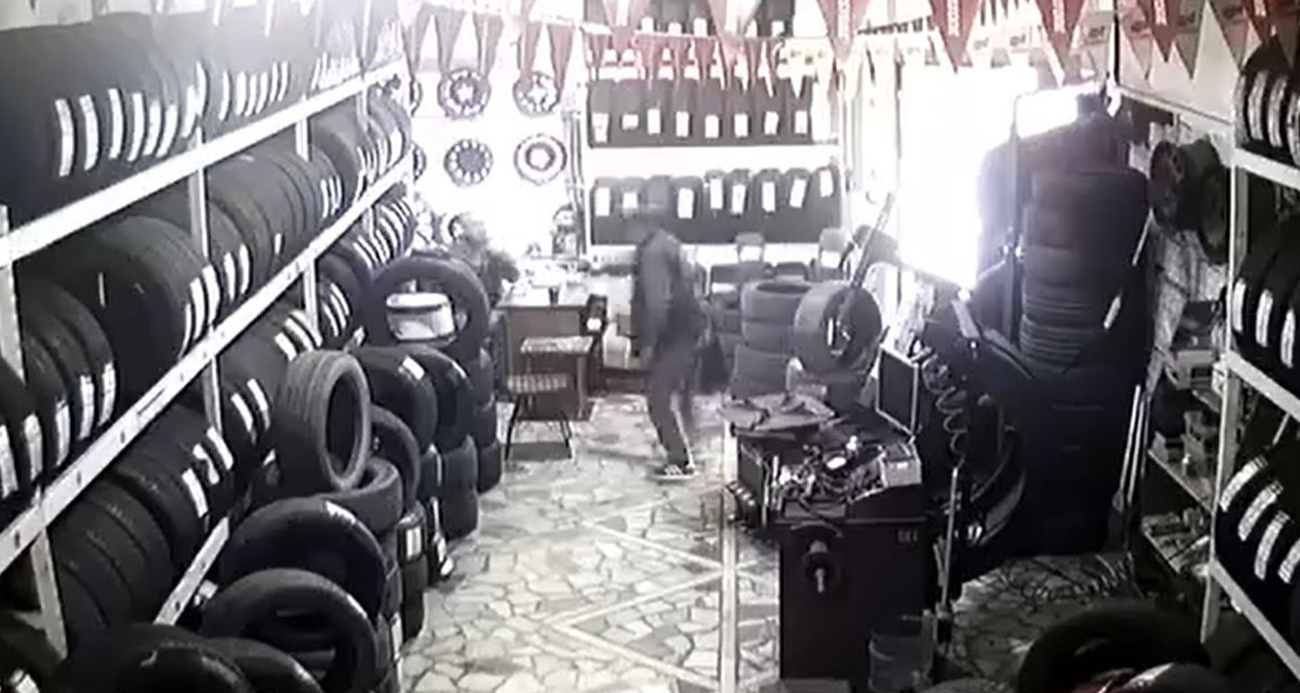 Akrabasına kurşun yağdırdı!