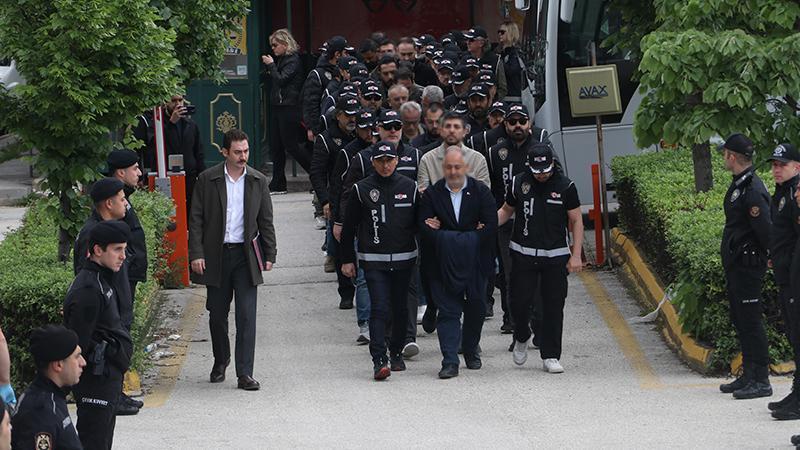 Tepebaşı Belediyesi’ne yolsuzluk operasyonuna 15 tutuklama