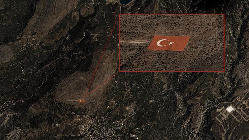 GÖKTÜRK-1 uydusu, Torosların zirvesine işlenen Türk bayrağını görüntülediMilli Savunma Bakanlığı (MSB), Mersin’in Mut ilçesinde Torosların zirvesine işlenen Türk bayrağının, GÖKTÜRK-1 uydusu tarafından görüntülendiğini açıkladı.