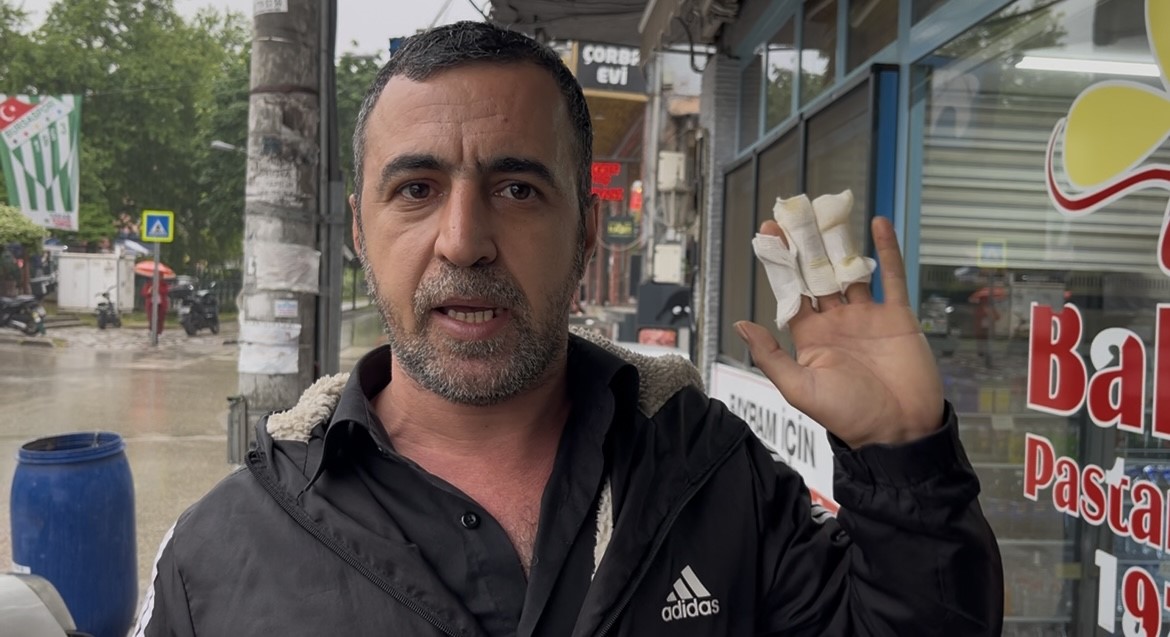 "Arabanın altında iki kişi vardı" diyerek o anları anlattı: Bursa’da can pazarı kamerada