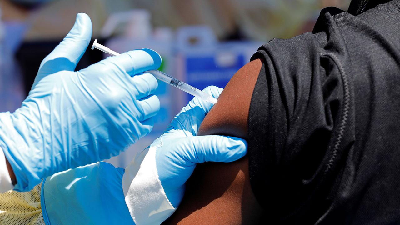 DSÖnden Ebola uyarısı: Aşının hazır olması dokuz ayı bulabilir