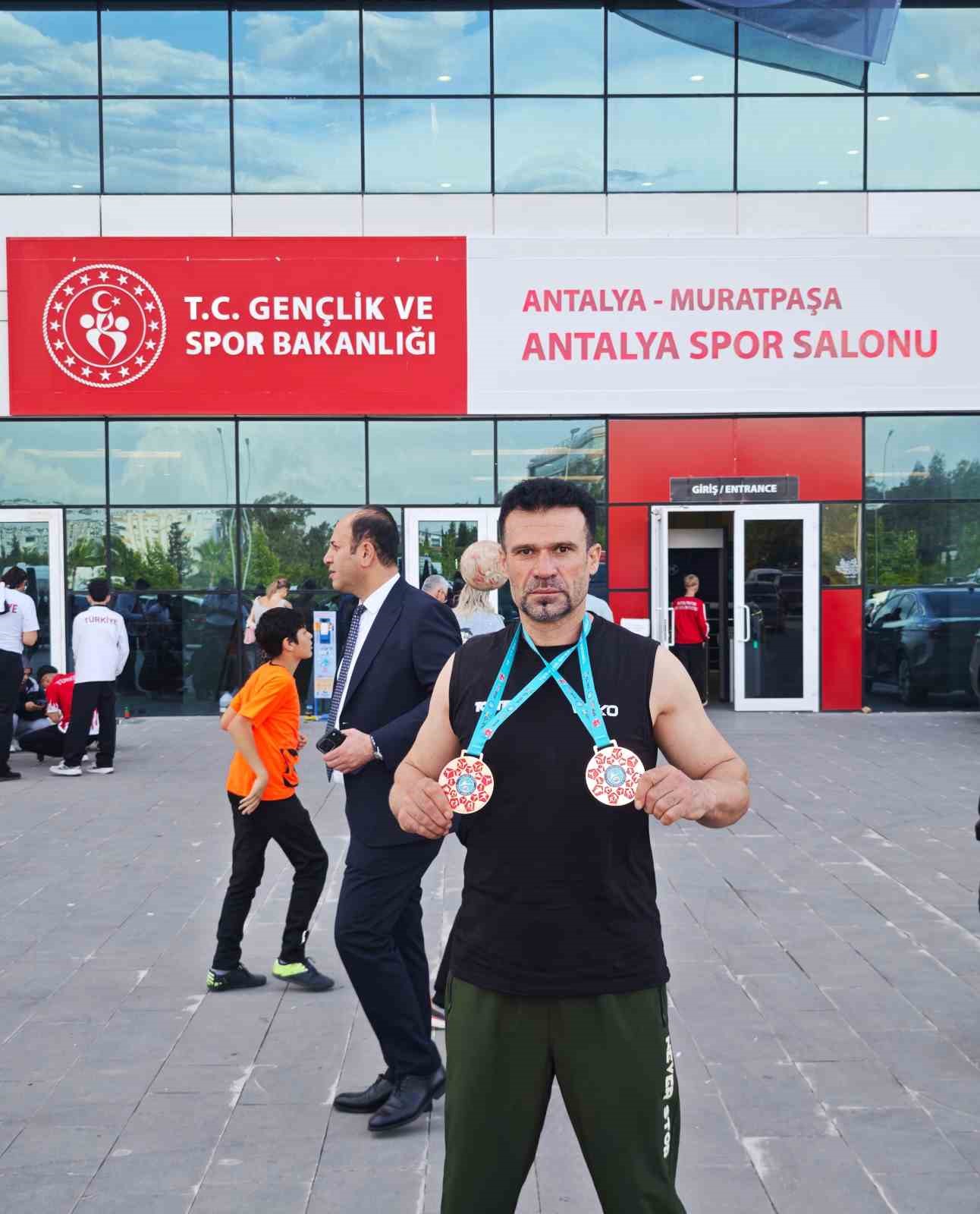 Mardinli sporcu, WAKO Dünya Kupası’nda ikinci oldu