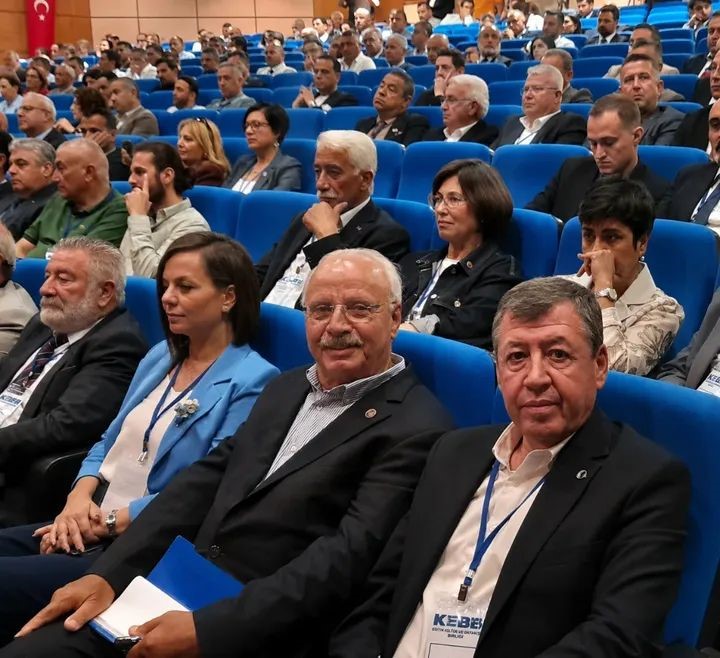 Başkan vekili Erdil, başkanlara devecilik kültürünü anlattı