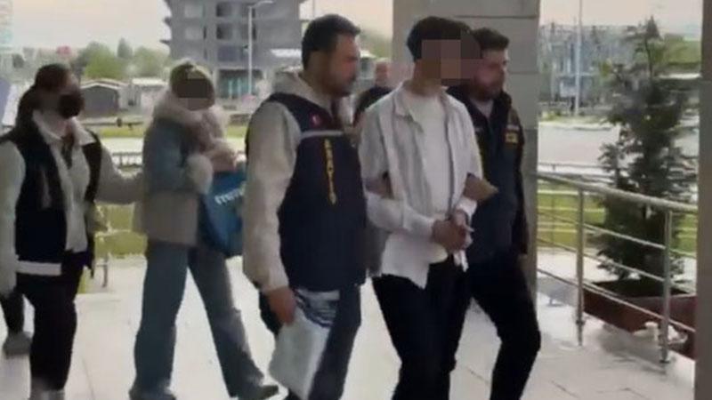 Kütahya’da kuyumcuyu düşük ayarlı altınla dolandıran 4 şüpheli yakalandı
