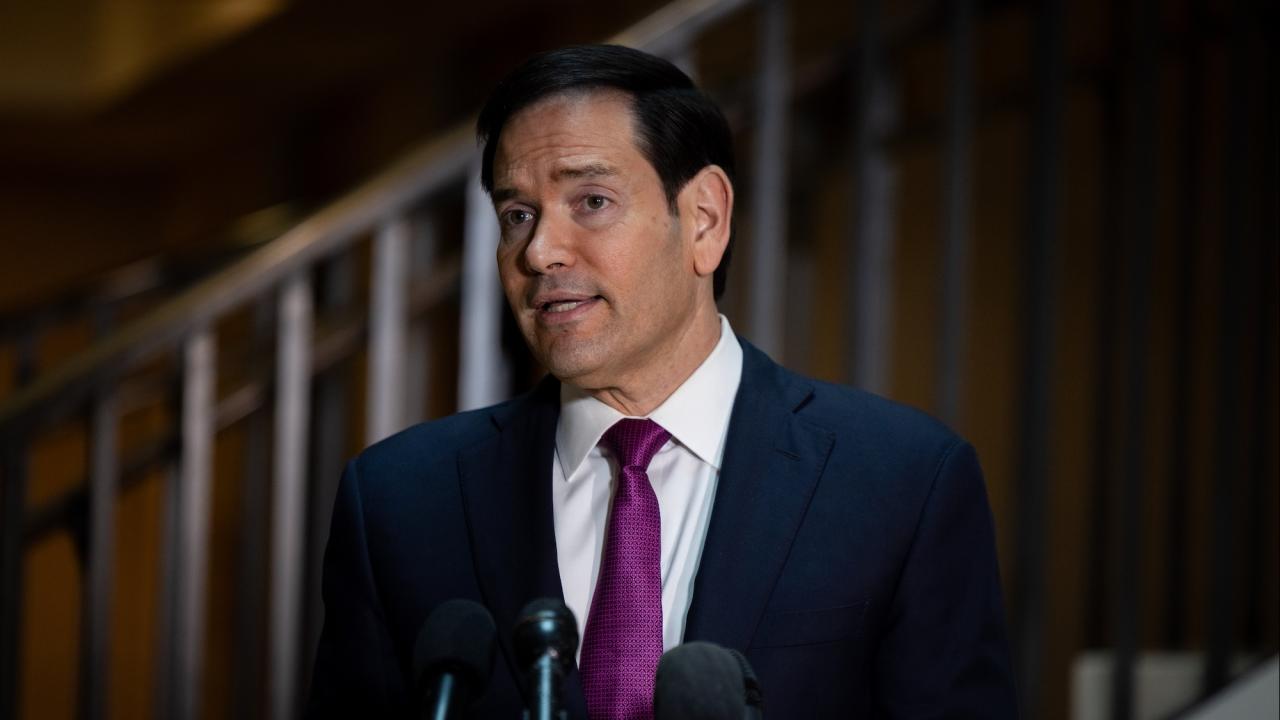 Rubio, İran'la görüşmelerin olumlu gittiğini ancak Hürmüz'de ücretli geçişe izin verilemeyeceğini söyledi