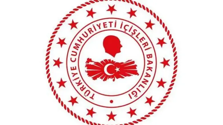 Bakanlıktan 'Araçlarda pense, tornavida bulunması zorunlu hale getirildi' iddialarına ilişkin açıklama