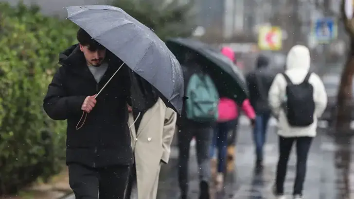 Bayramda yağışlı hava etkili olacak
