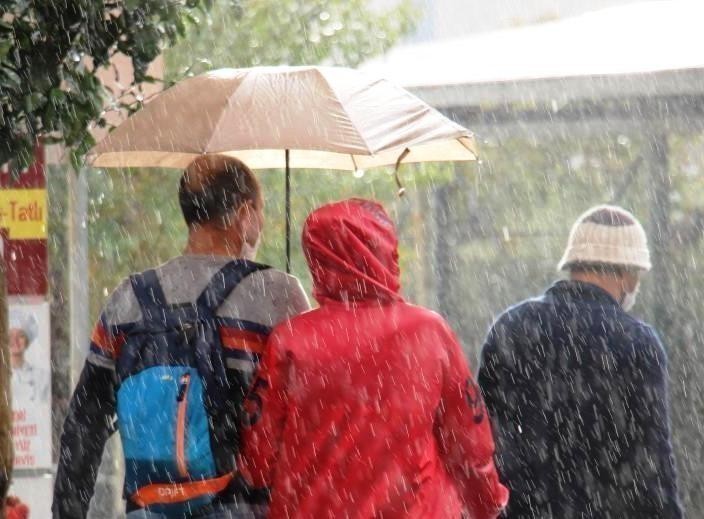 Meteoroloji’den Ege Bölgesi için bayram uyarısı: Sağanak yağış geliyor