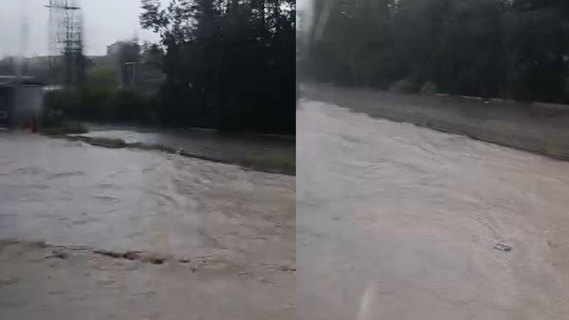 Ankara'da sağanak; yollar suyla doldu