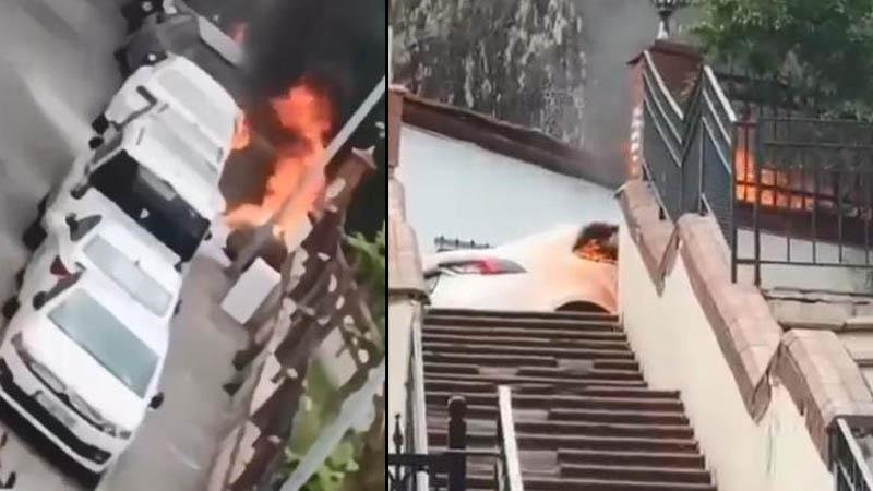Beyoğlu’nda park halindeki otomobilin alev alev yandığı anlar kamerada