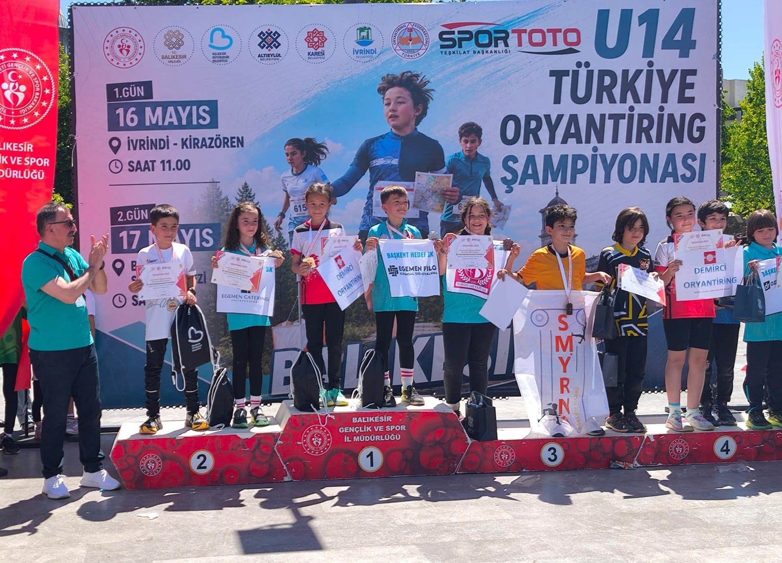 Manisalı oryantiring sporcularından Türkiye Şampiyonasında büyük başarı
