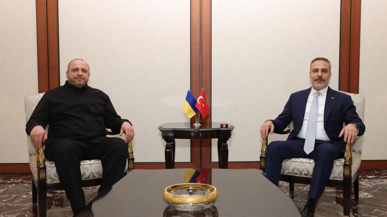 Bakan Fidan, Ukrayna Ulusal Güvenlik ve Savunma Konseyi Sekreteri Umerov ile görüştü