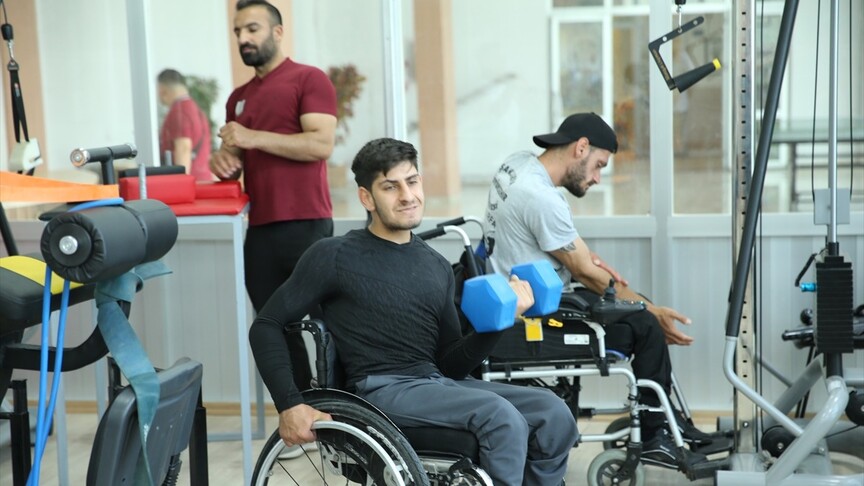 Türkiye şampiyonasından 9 madalyayla dönen Şanlıurfalı bilek güreşi sporcuları hedef büyüttü