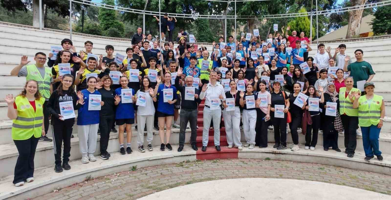 Aydın’da oryantiring heyecanı Pınarbaşı’nda yaşandı