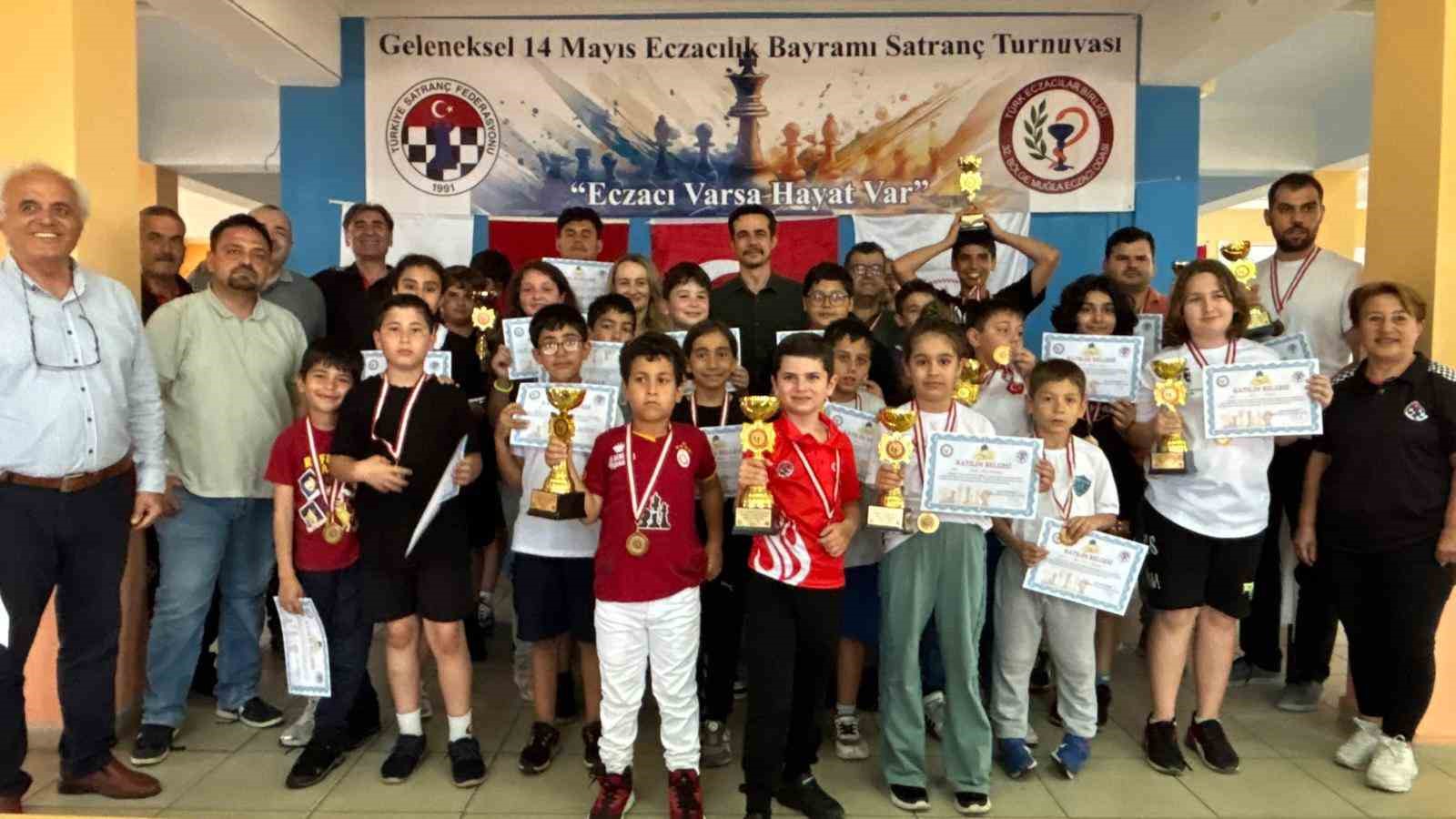 Köyceğiz, satranç sporcularını ağırladı