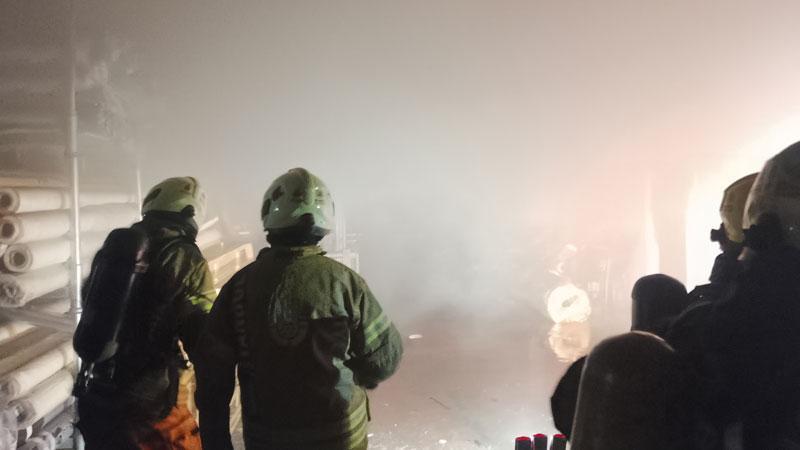 Silivri'de fabrikada çıkan yangın söndürüldüSilivri'de, menteşe üretimi yapılan fabrikada çıkan yangın, itfaiye ekiplerinin müdahalesiyle söndürüldü.