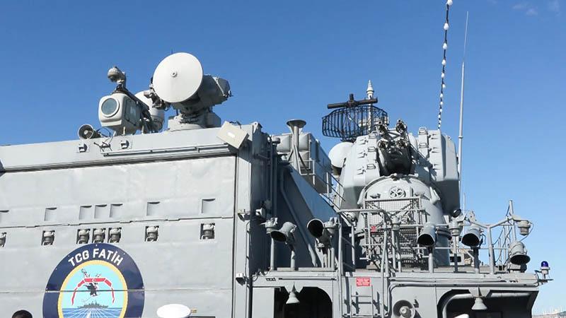 TCG Fatih, Sarayburnu Limanı'nda ziyarete açıldı