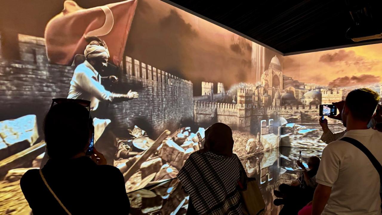 İstanbul'un fethini anlatan görsel deneyim çadırına yoğun ilgi
