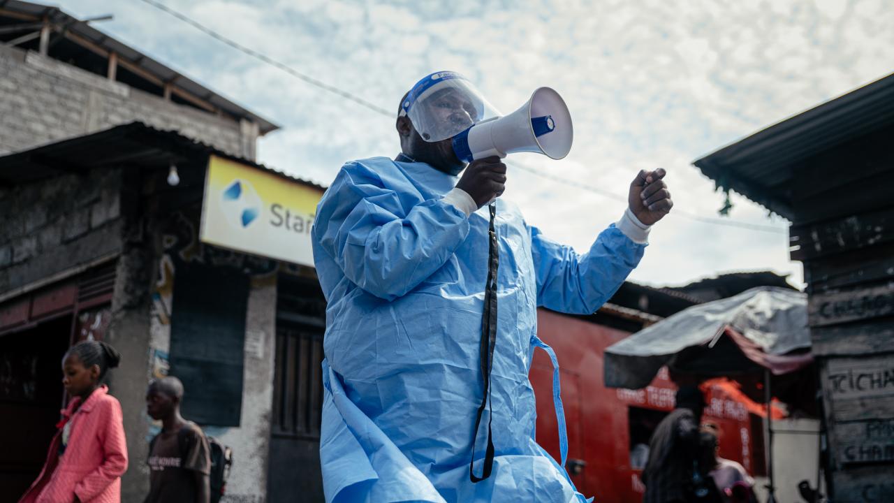 DSÖden Ebola salgınında alarm seviyesini yükseltti: Ölüm oranı yüzde 50'ye ulaştı