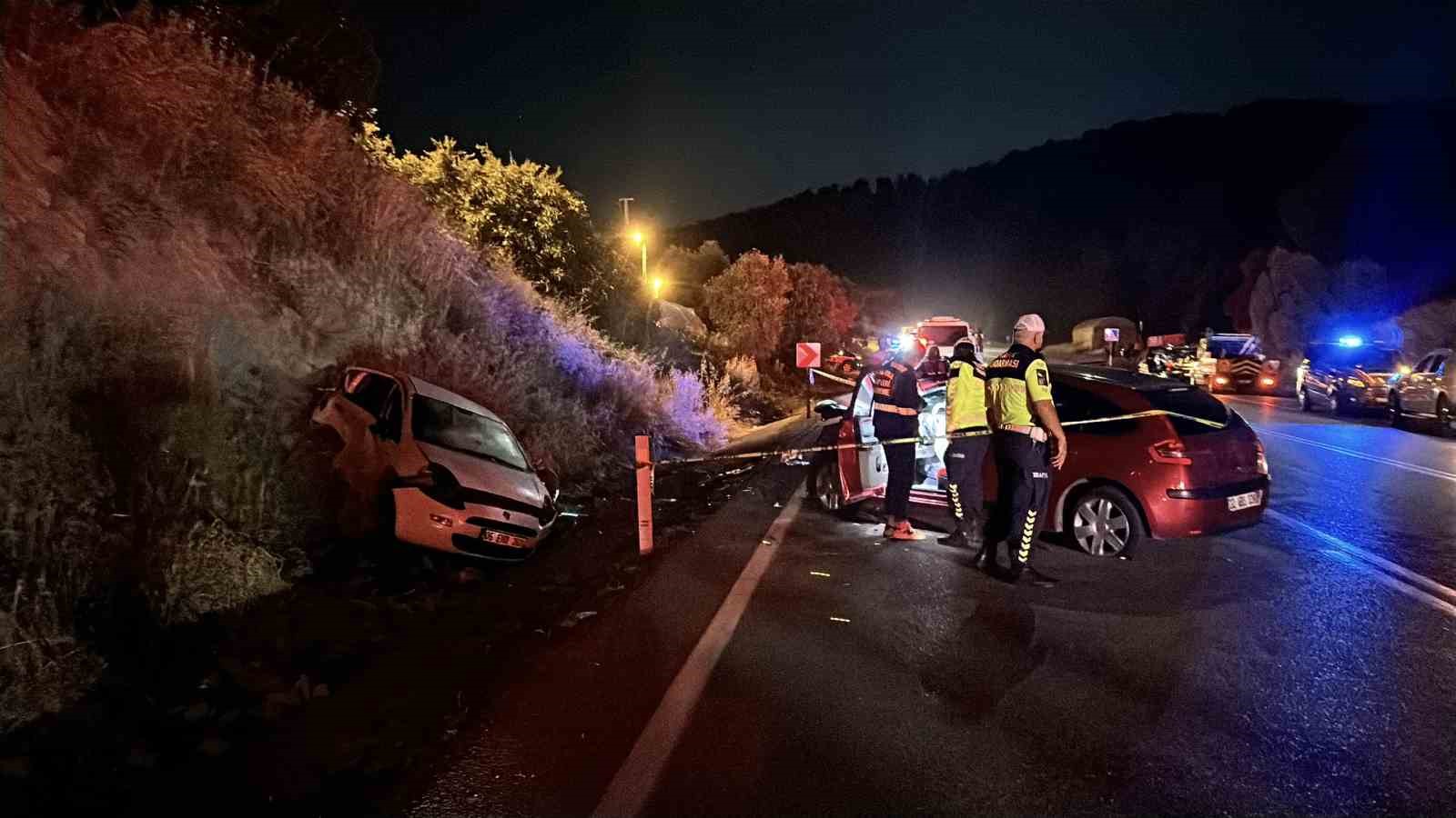 Karayolu savaş alanına döndü: Zincirleme kazada 4 ölü, 11 yaralı