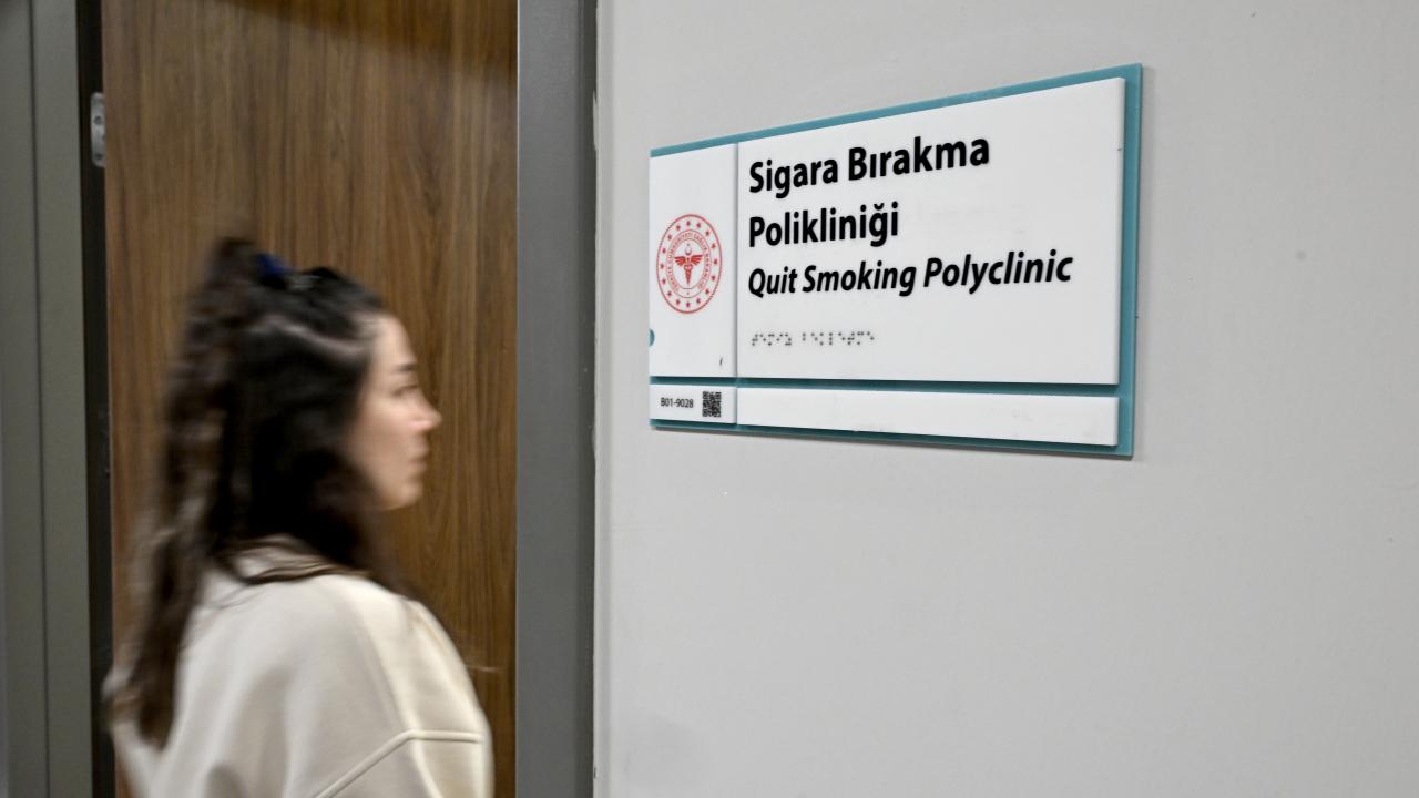 Sigarayı bırakmak için 143 bin kişi destek aldı