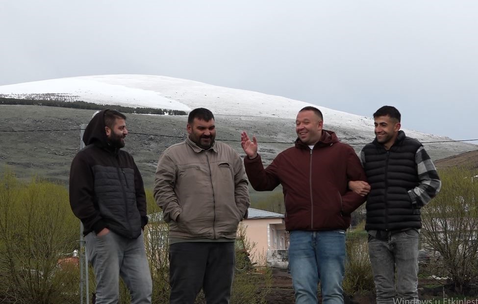 Batıda yaz, doğuda dağlarda kar yağışı