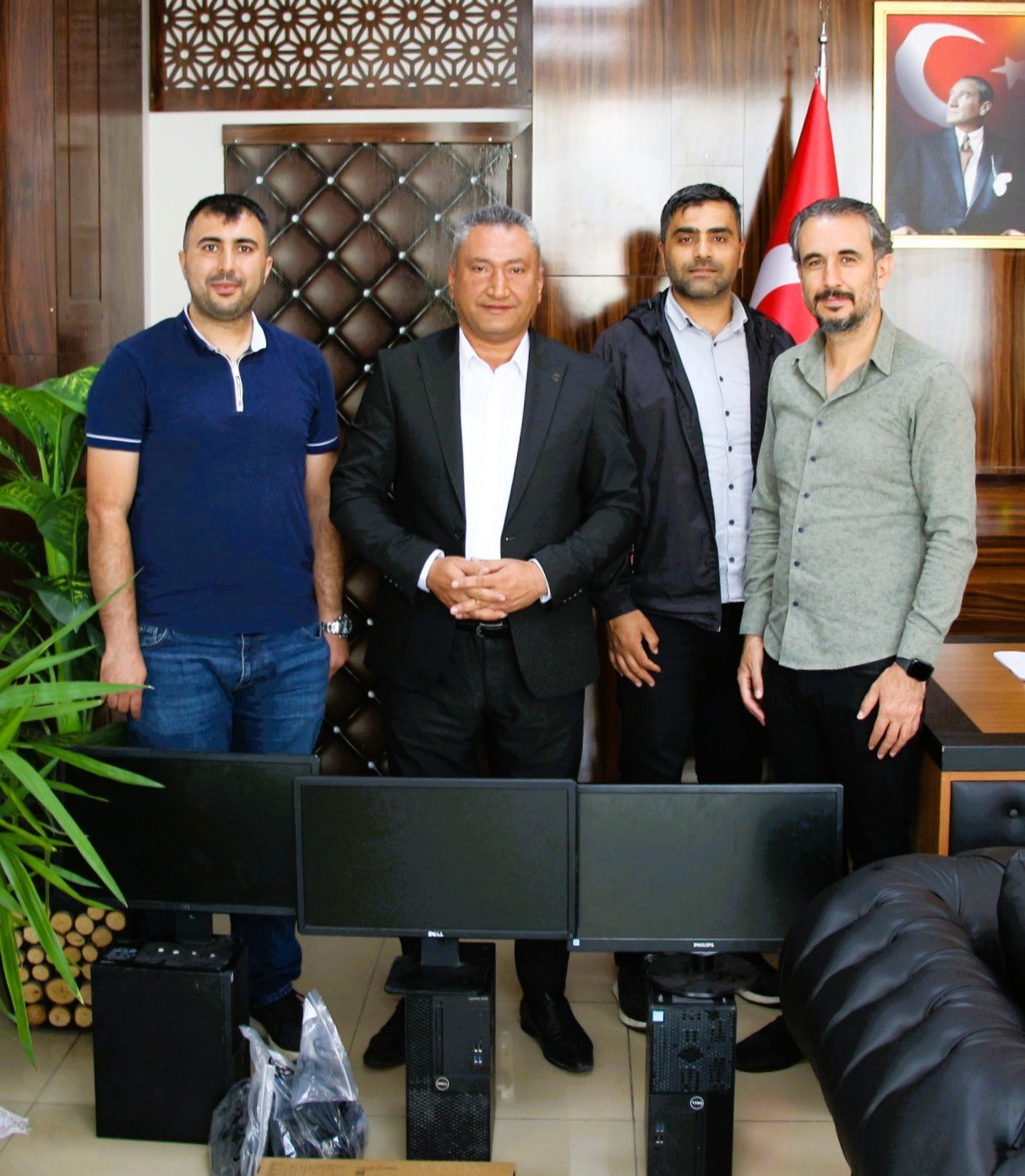 Dicle Elektrik’ten Mardin’deki köy okullarına teknoloji desteği