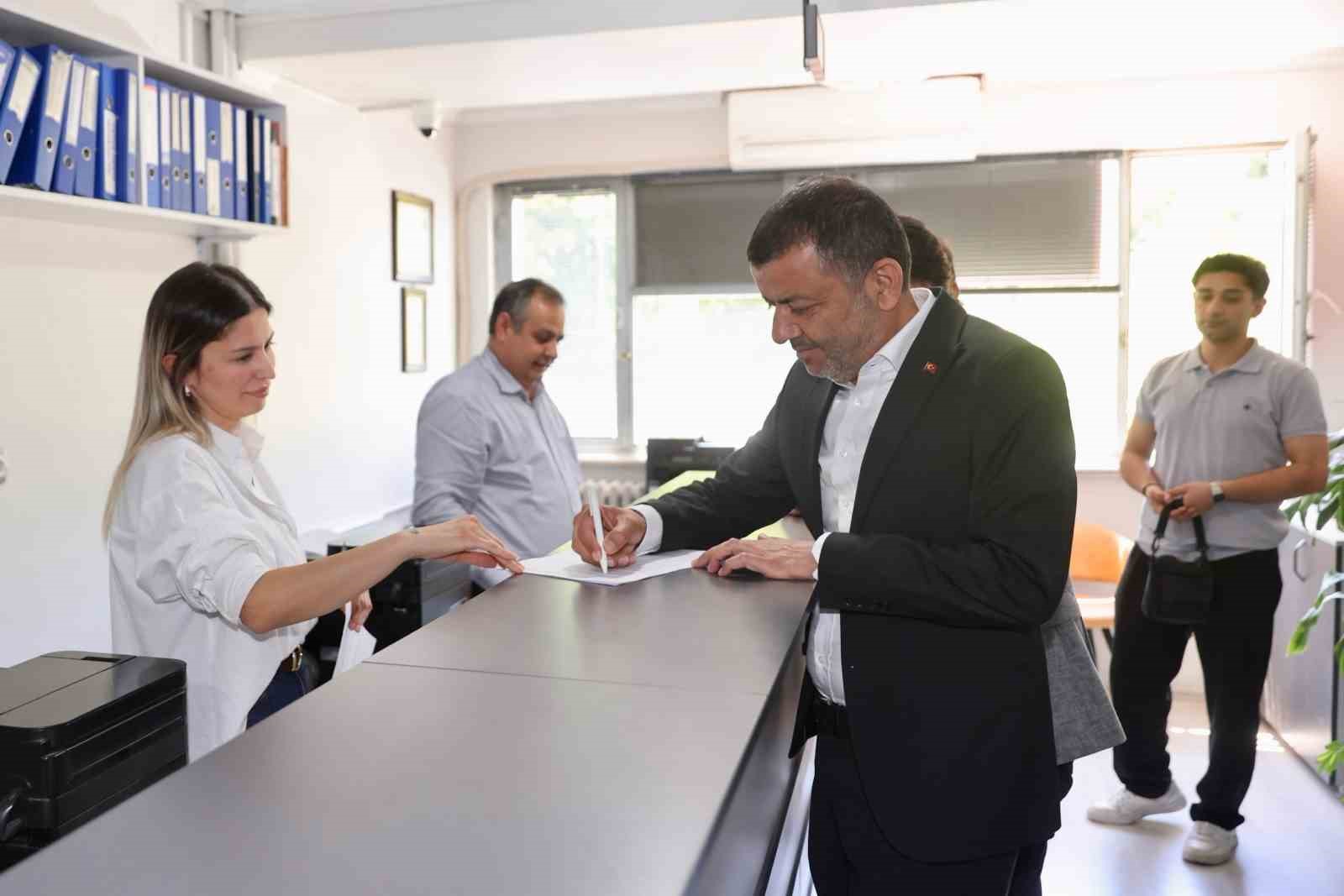 Başkan Çavuşoğlu; "Genel Başkanımız Özel’in liderliğinde yolumuza kararlılıkla devam edeceğiz"