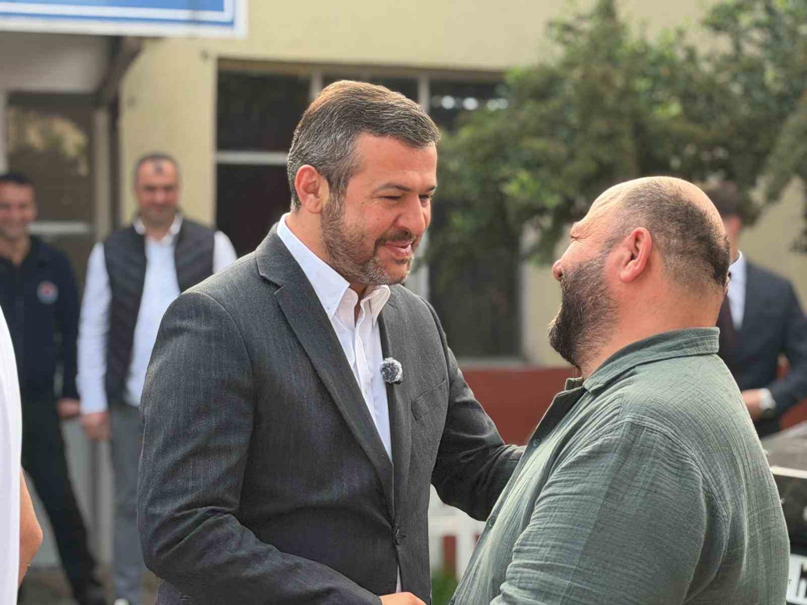 Başkan Çetinkaya belediye personeliyle bayramlaştı